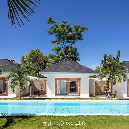 Island World Panglao Ξενοδοχείο Εξωτερικό φωτογραφία