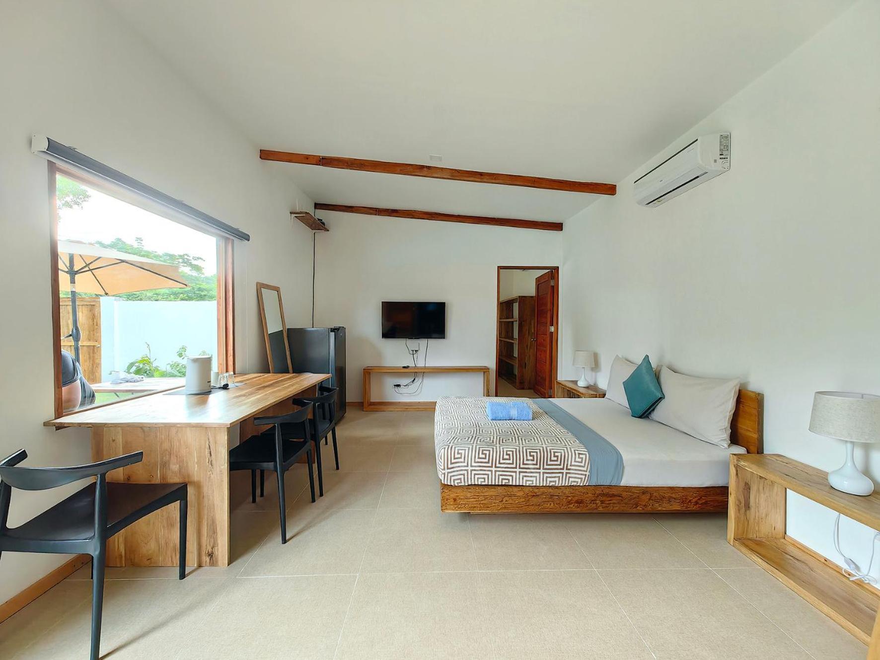 Island World Panglao Ξενοδοχείο Εξωτερικό φωτογραφία